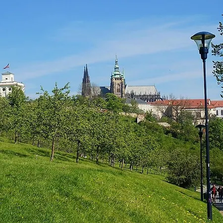 Old Praag